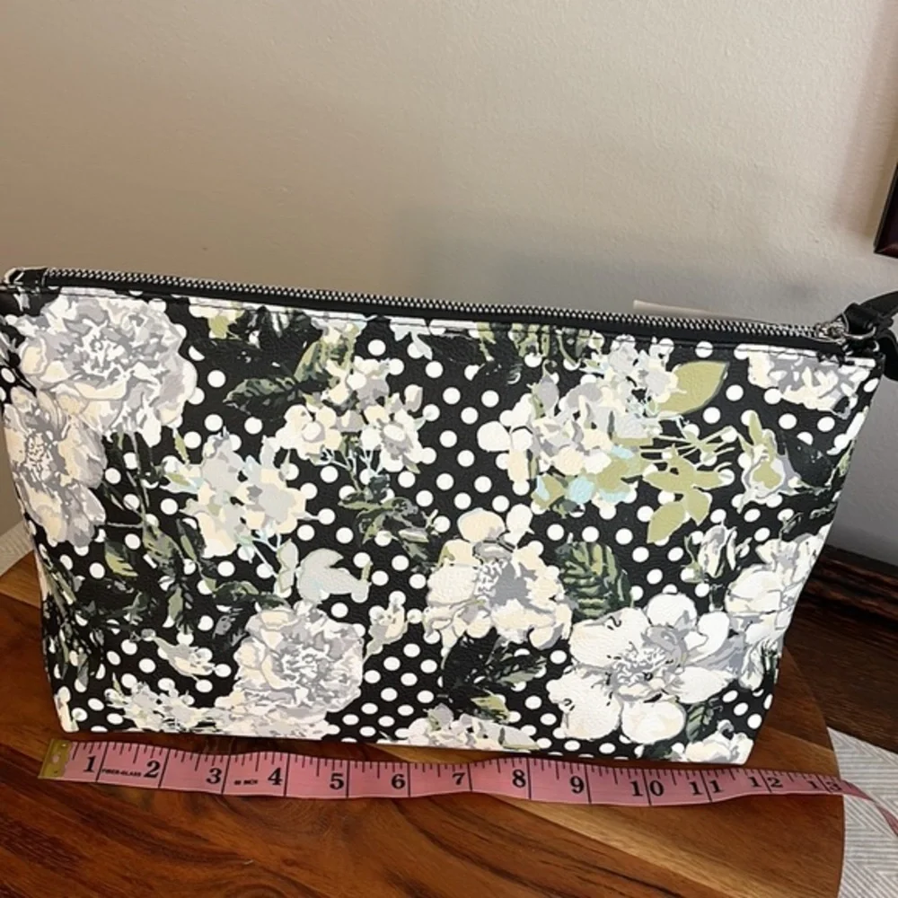 Betsy Johnson wristlet cosmetic bag NWT‎